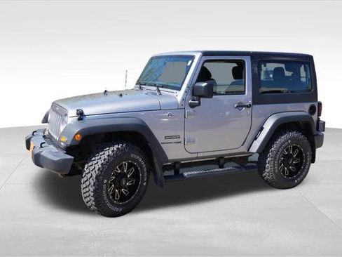 Certified 2018 Jeep Wrangler Sport AWD/4WD image 10