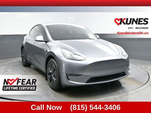 Used 2025 Tesla Model Y Long Range image 1