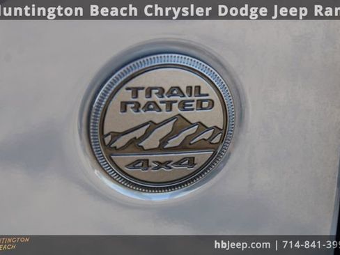 Used 2023 Jeep Wrangler Unlimited Sport AWD/4WD image 9