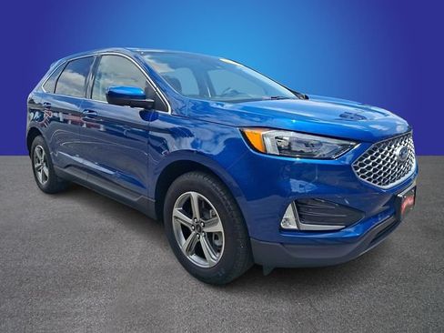 Used 2023 Ford Edge SEL AWD/4WD image 3