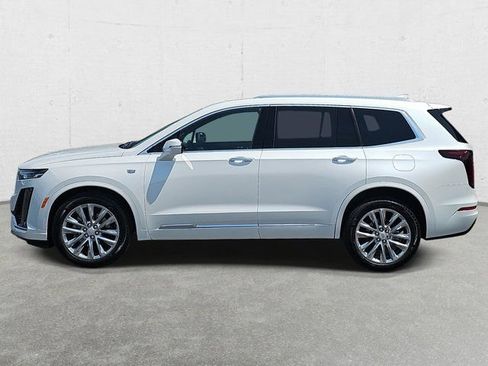 Used 2025 Cadillac XT6 Premium Luxury w/ LPO, Floor Liner Package image 8