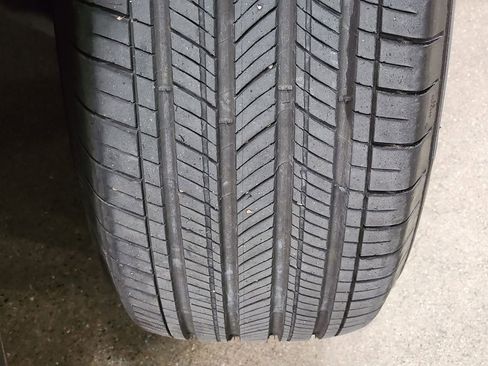 Used 2023 Toyota Corolla Cross LE image 31