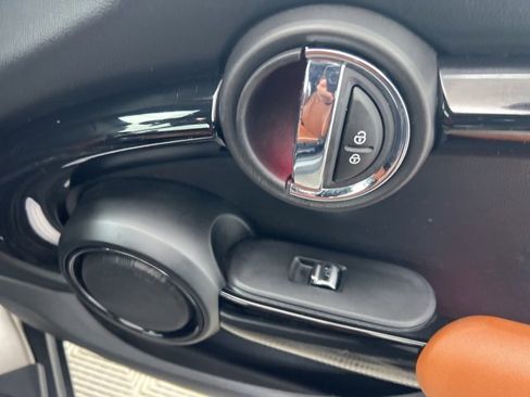 Used 2019 MINI Cooper S image 20