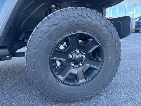 Used 2022 Jeep Gladiator Mojave w/ LED Lighting Group image 10