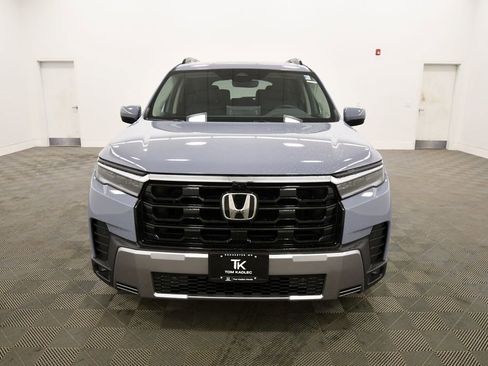 New 2026 Honda Pilot Touring image 10
