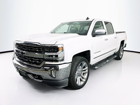 Used 2016 Chevrolet Silverado 1500 LTZ w/ LTZ Plus Package image 3