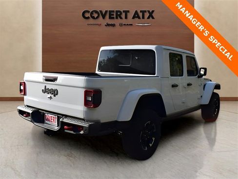 New 2025 Jeep Gladiator Rubicon image 5