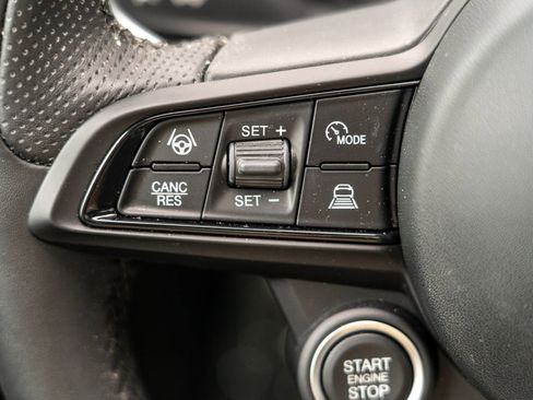 Used 2024 Alfa Romeo Tonale Ti image 28