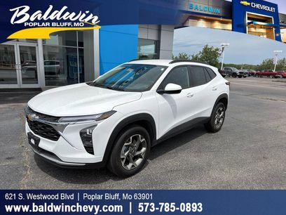 Used 2025 Chevrolet Trax LT w/ Driver Confidence Package