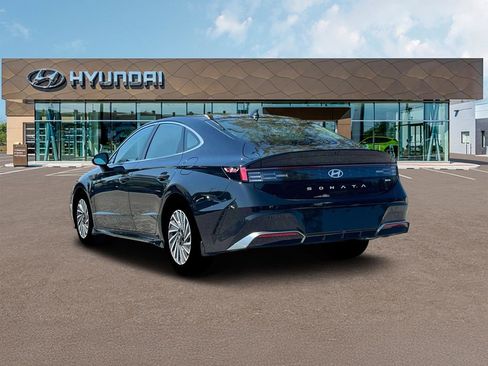 New 2025 Hyundai Sonata SEL FWD image 5