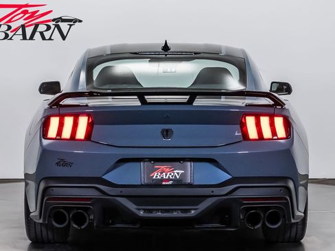 Used 2024 Ford Mustang Dark Horse image 4