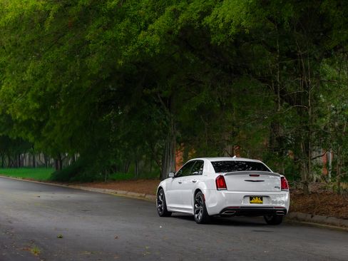 Used 2021 Chrysler 300 S w/ S Model Appearance Package RWD image 39