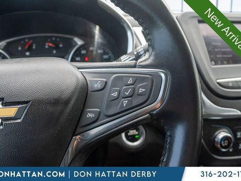 Used 2020 Chevrolet Equinox LT w/ Driver Convenience Package FWD image 13