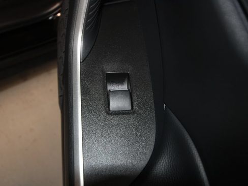Used 2025 Toyota RAV4 XLE Premium w/ Weather Package AWD/4WD image 27
