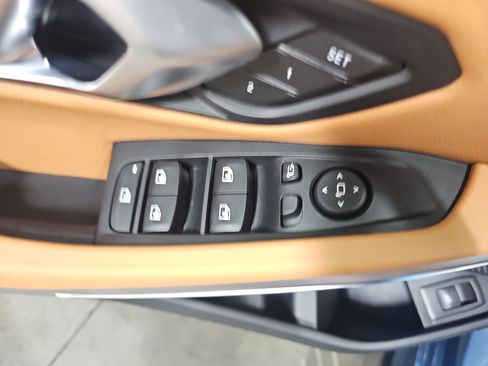 Used 2026 BMW 330i xDrive Sedan AWD/4WD image 29