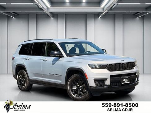 Used 2024 Jeep Grand Cherokee L Laredo AWD/4WD image 1