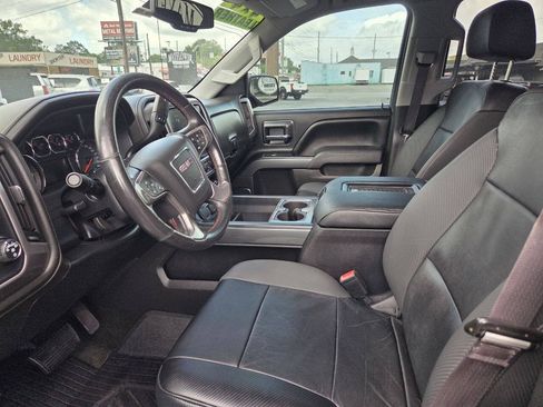 Used 2016 GMC Sierra 1500 SLT w/ All-Terrain Package AWD/4WD image 10