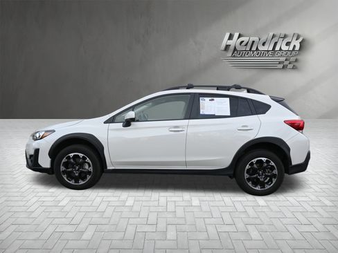 Used 2023 Subaru Crosstrek 2.0i Premium w/ Popular Package #3 image 6