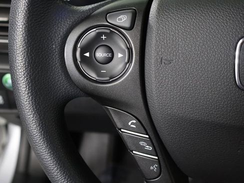 Used 2013 Honda Accord LX image 34
