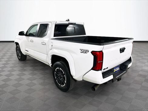 Certified 2024 Toyota Tacoma TRD Sport w/ TRD Sport Upgrade Package AWD/4WD image 5