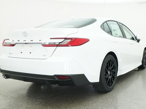 New 2026 Toyota Camry SE FWD image 24