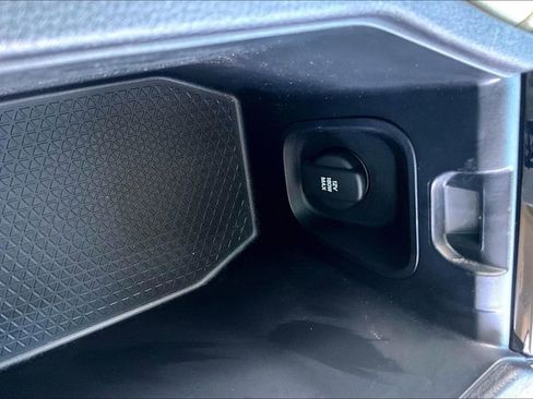 Certified 2023 Honda Accord Touring image 16