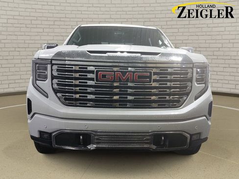 New 2026 GMC Sierra 1500 Denali w/ Denali Reserve Package AWD/4WD image 2
