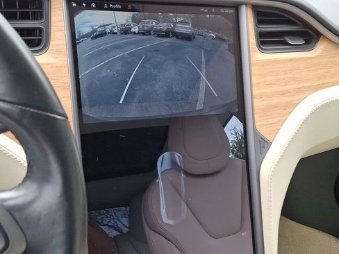 Used 2018 Tesla Model S 100D AWD/4WD image 19