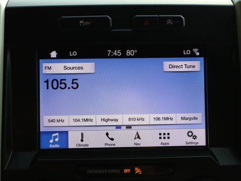 Used 2019 Ford F150 Lariat AWD/4WD image 38