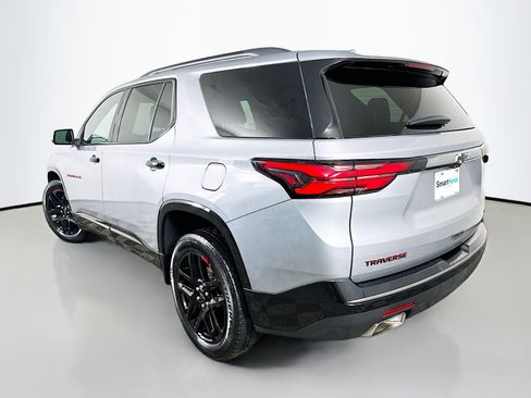 Used 2023 Chevrolet Traverse Premier w/ Redline Edition image 5