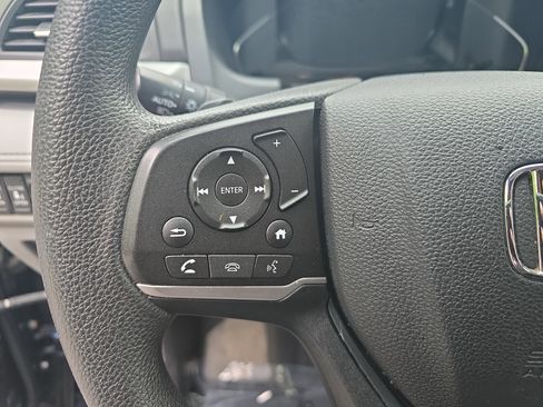 Used 2019 Honda Odyssey EX image 18