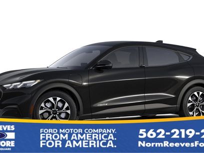 New 2025 Ford Mustang Mach-E Select w/ Comfort Package Lite