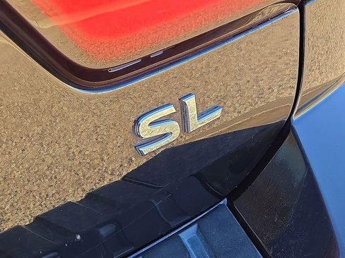 Used 2024 Nissan Armada SL image 13