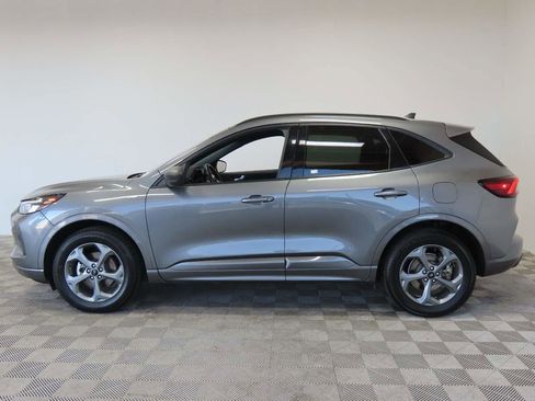 Used 2024 Ford Escape ST-Line image 5