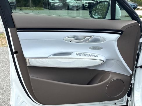New 2026 Genesis GV70 2.5T Advanced AWD/4WD image 23