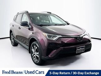Used 2017 Toyota RAV4 LE image 1