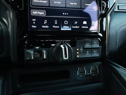 Used 2022 RAM 1500 Limited AWD/4WD image 23