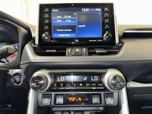 Used 2021 Toyota RAV4 XLE Premium AWD/4WD image 28
