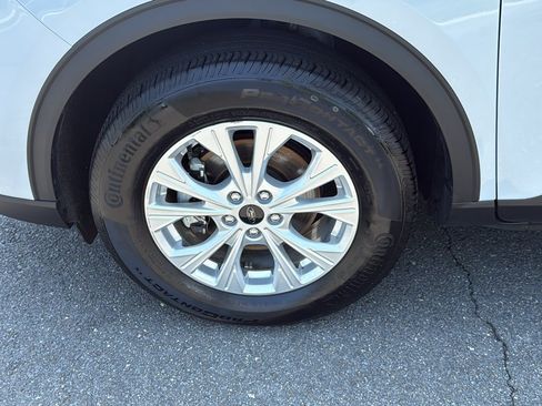 Used 2025 Ford Escape Active AWD/4WD image 8