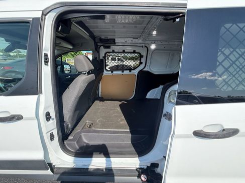 Used 2018 Ford Transit Connect XLT FWD image 18