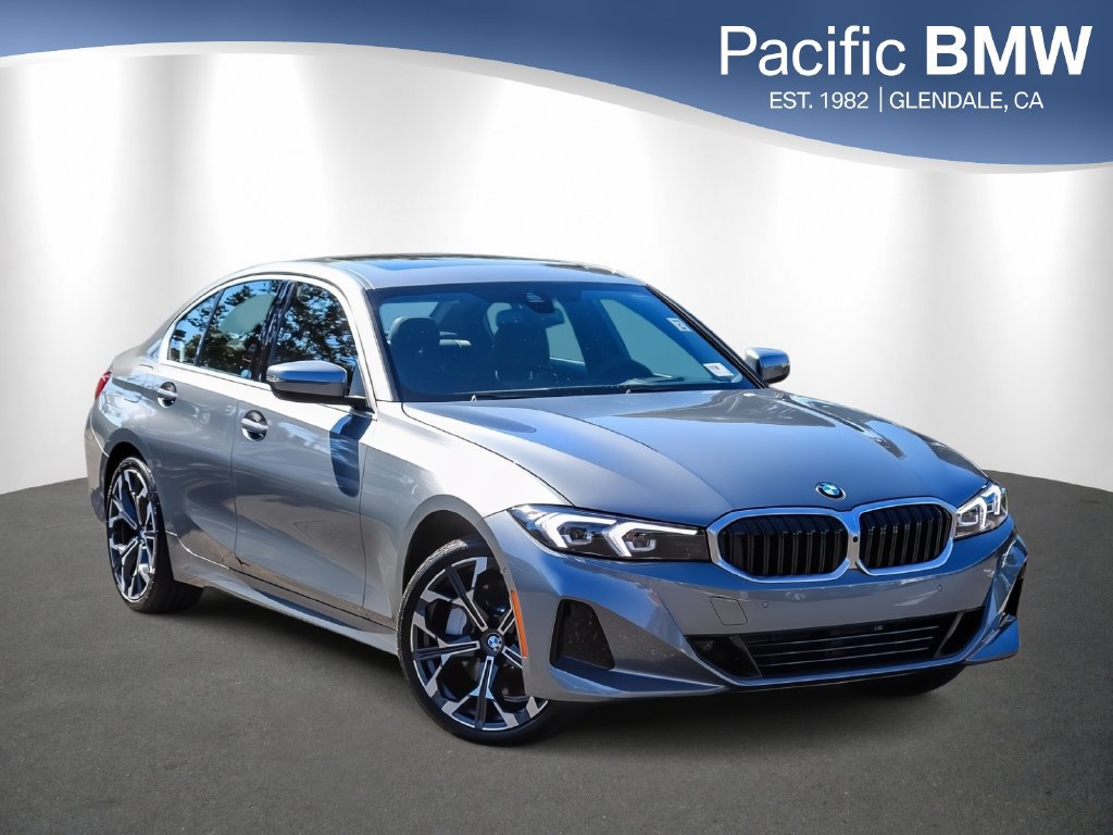 Used 2026 BMW 330i Sedan RWD image 1
