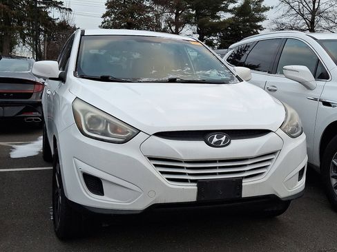 Used 2015 Hyundai Tucson GLS w/ Option Group 02 image 2