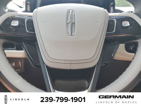 New 2025 Lincoln Aviator Premiere w/ Equipment Group 101A image 23