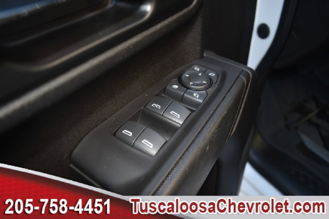Used 2021 Chevrolet Silverado 2500 Custom w/ Custom Value Package AWD/4WD image 19