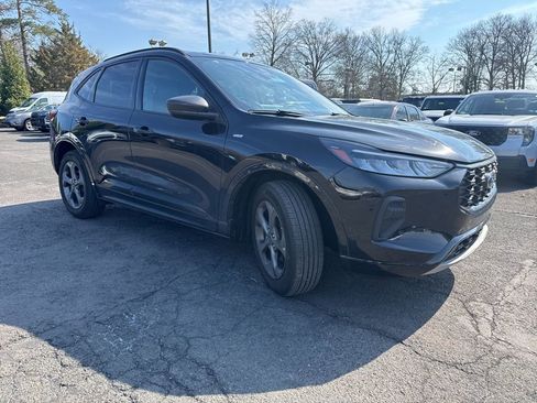 Used 2023 Ford Escape ST-Line w/ Tech Pack #1 image 3