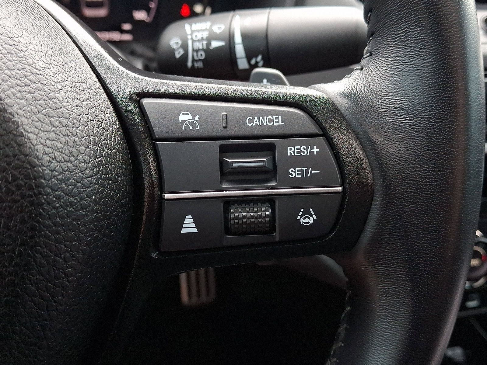 Used 2025 Honda Accord Sport image 29