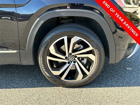 Used 2023 Volkswagen Atlas SEL image 12