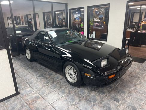 Used 1988 MAZDA RX-7 Convertible image 3