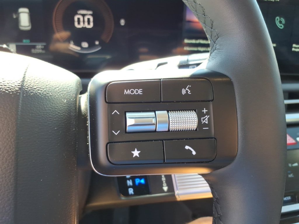 Certified 2026 Hyundai Santa Fe SEL FWD image 18