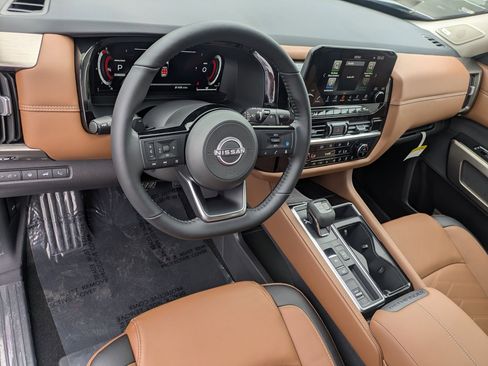 New 2025 Nissan Pathfinder Platinum w/ Cargo Package image 11